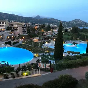  Appartement Cap Esterel De Gamme